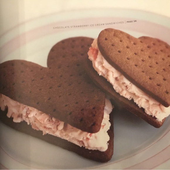 Martha Stewart Living 2002 Annual Recipes cookbook - Picture 4 of 4